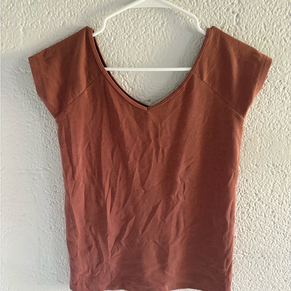 American Eagle Outfitters Rust Scoop V-Neck off the shoulder top
